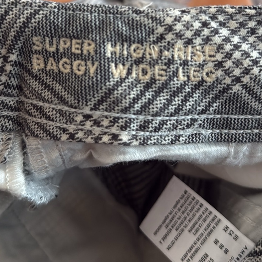 American Eagle Like New Super High Rise Baggy Wide Leg Pants in Plaid Size 00 - Picture 7 of 8